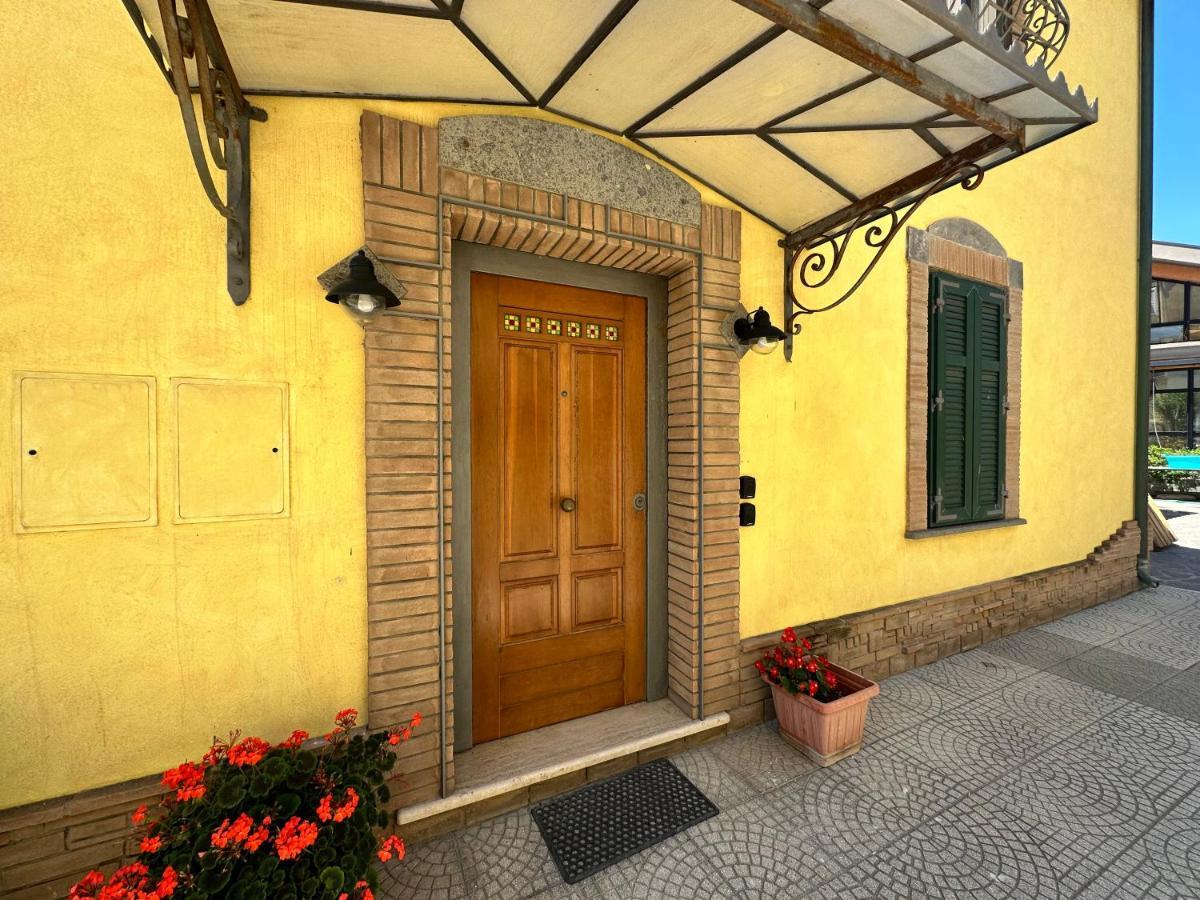 Relax Clementina Apartment Fiumicino Exterior photo