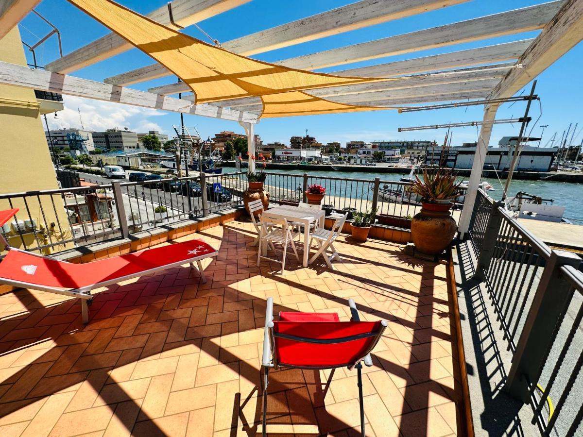 Relax Clementina Apartment Fiumicino Exterior photo