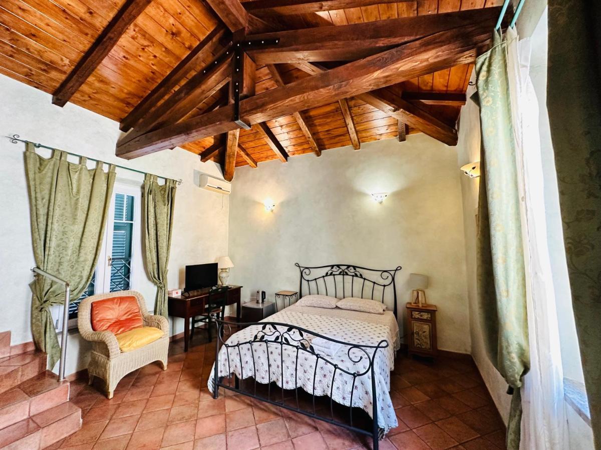 Relax Clementina Apartment Fiumicino Exterior photo